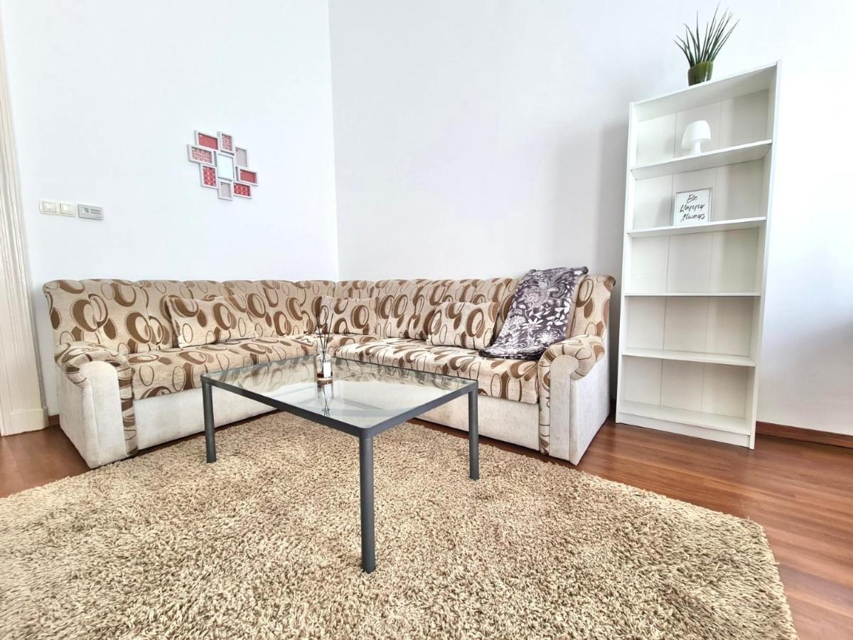 Ricky Apartment Budapest Extérieur photo