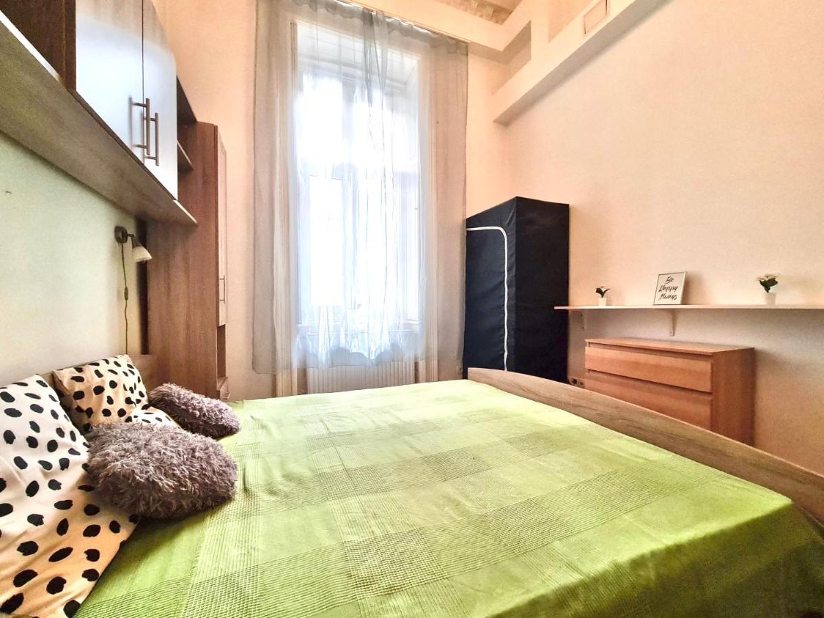 Ricky Apartment Budapest Extérieur photo